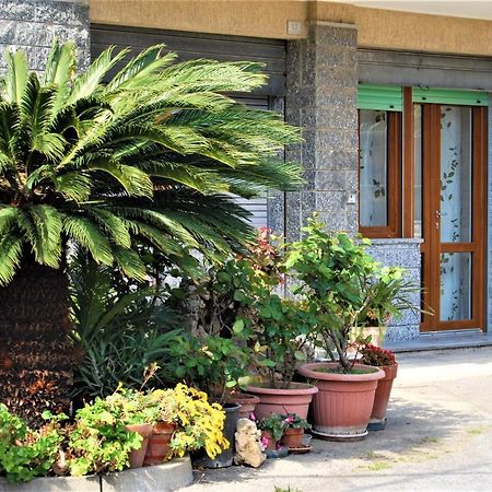 Case Di Rosita Pietra Ligure Bagian luar foto
